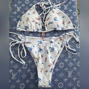 EUC White Flirty Floral Side-tie Bikini Set